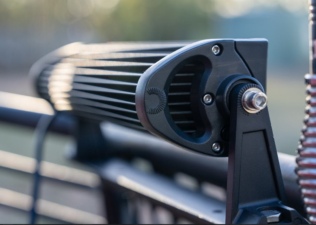 HuntLite 32″ Dual Row Hunting Lightbar – Red or Red/White