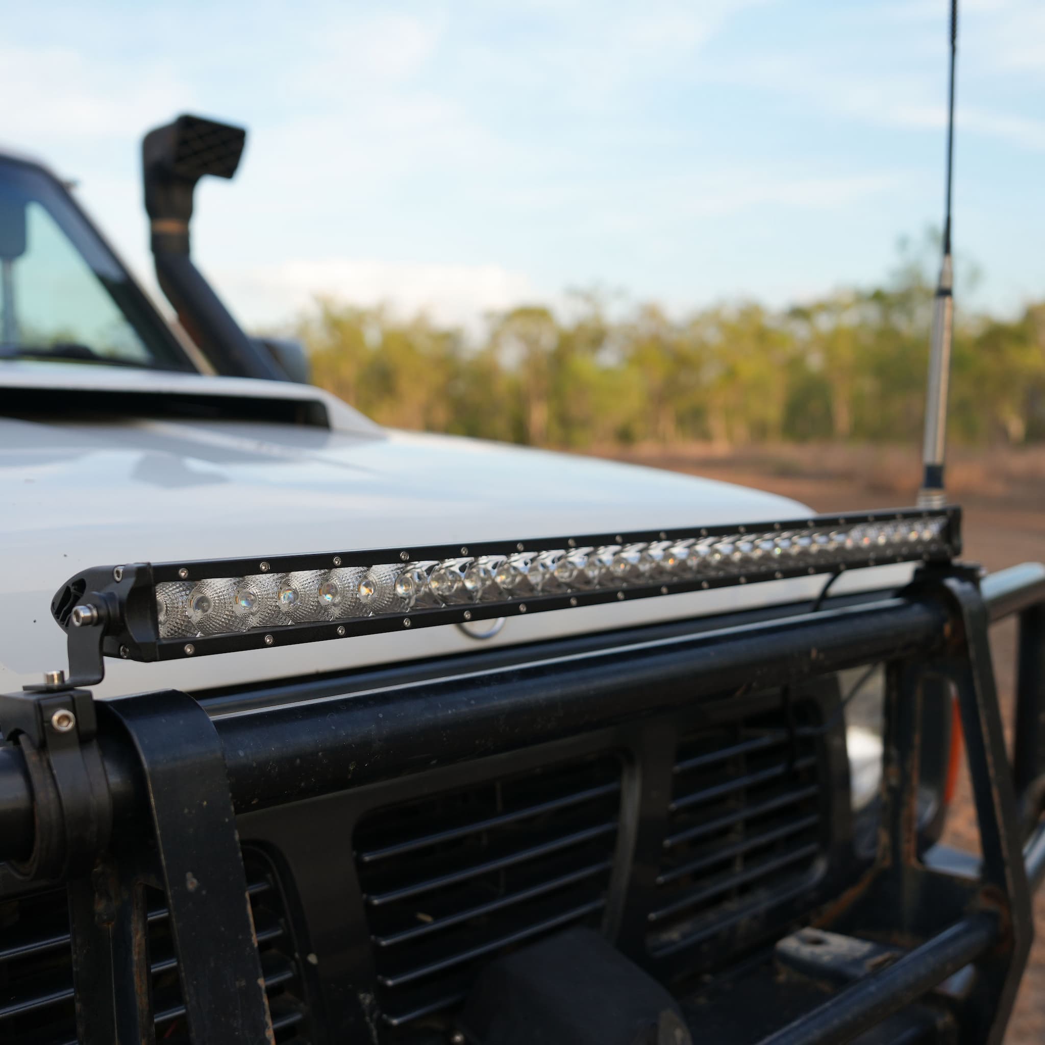 HuntLite 31″ LED Hunting Light Bar – Single Row Red