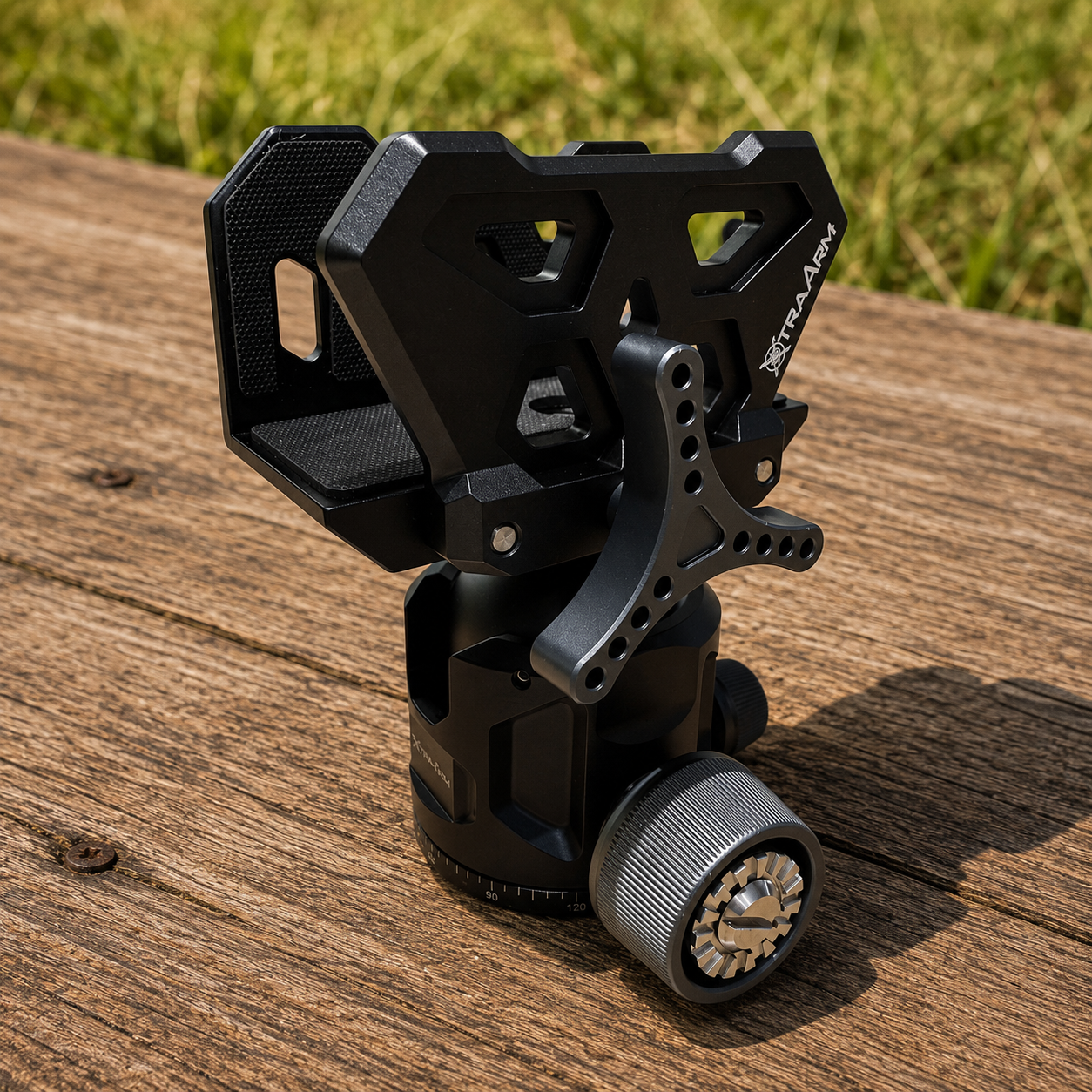 Ballhead with U-Grip Saddle Clamp