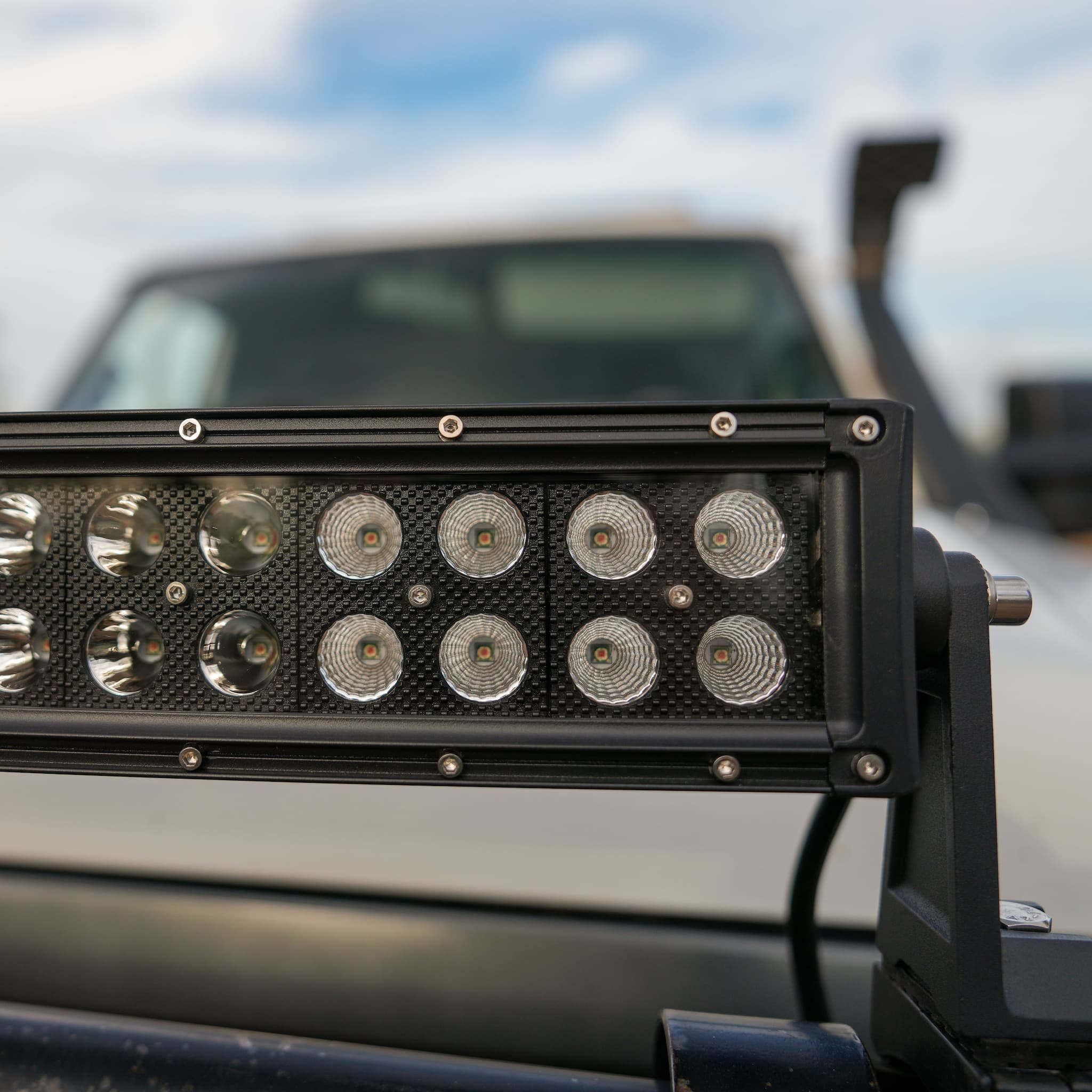 HuntLite 32″ Red / Red White Hunting Light Bar