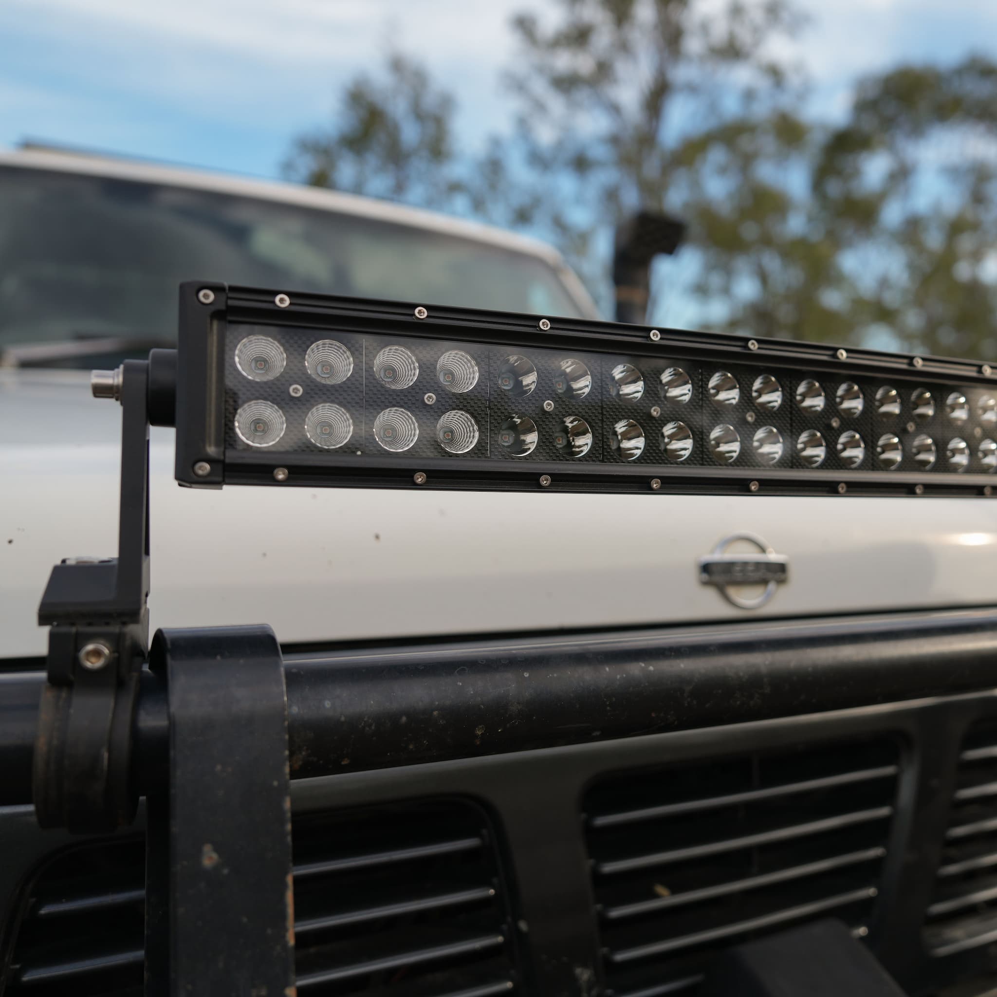HuntLite 32″ Red or Red/White LED Hunting Light Bar – Dual Row