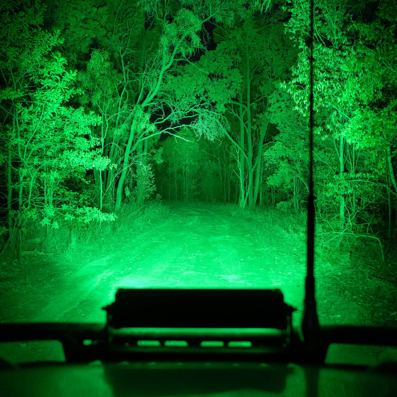 HuntLite 21″ LED Single Row Hunting Light Bar –  Red or Green