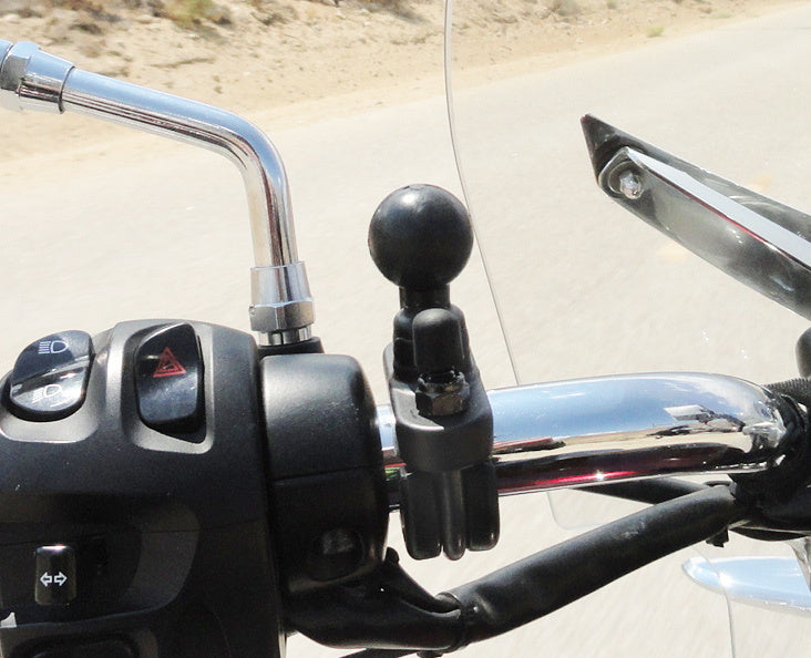 ram 1″ ball u-bolt base on rail